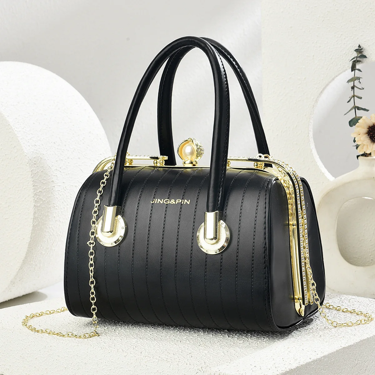 

Brand Handbags Soft Leather High Quality Women Small Casual Boston Pillow Bag Female Messenger Shoulder Bag Ladies Crossbody Bag