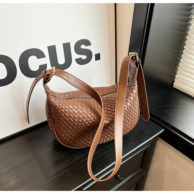 Women Daily Shoulder Bag Adjustable Strap Woven Simple Hobo Bag Solid Color Stylish Shoulder Bag Shopping Bag