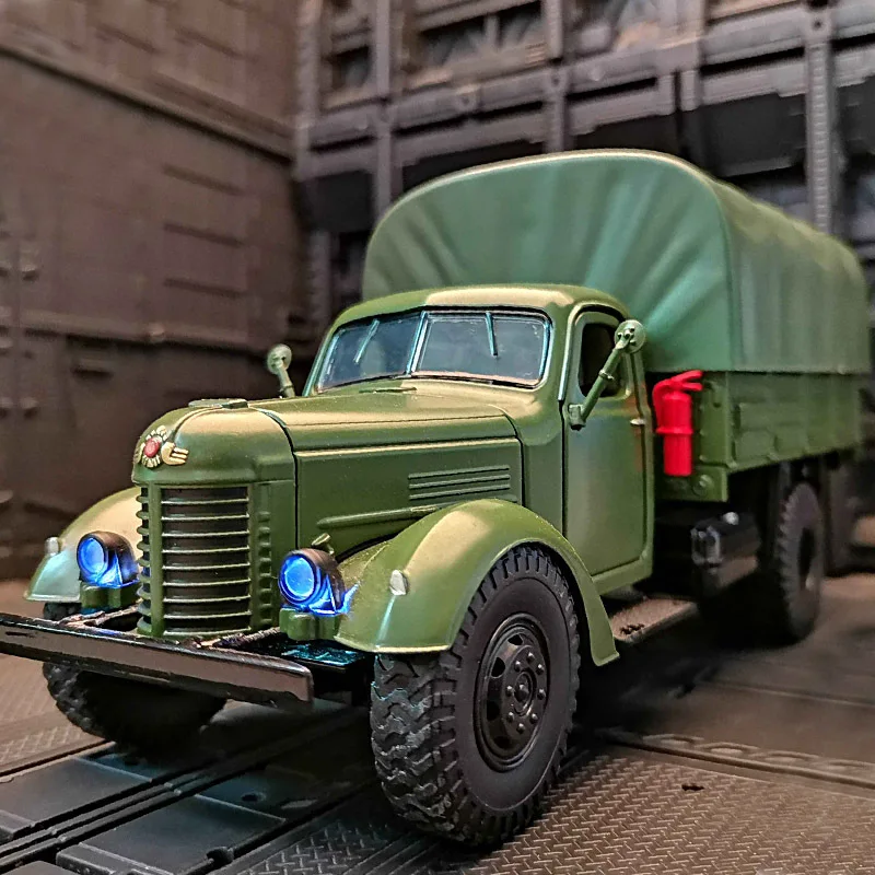 1:32 Jiefang CA10 CA30 MV3 Militair transportvoertuig Legering auto Diecasts & Toy Vehicles Miniatuurschaal automodel voor kinderen