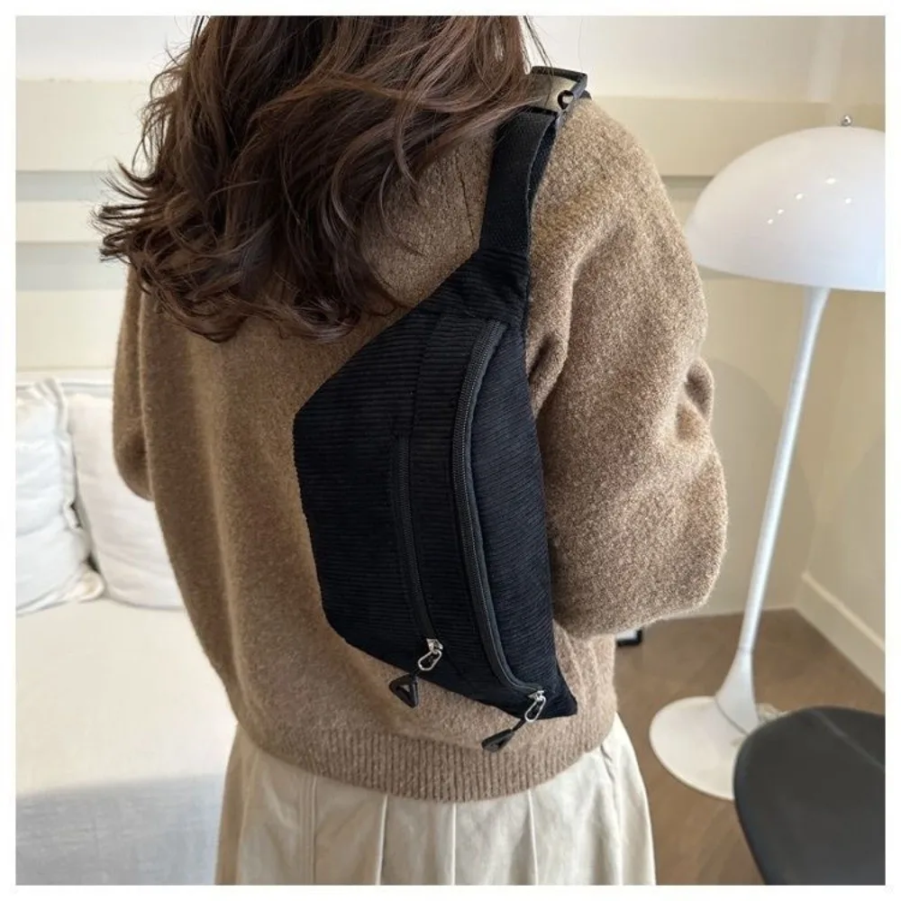 Modische Große Hüfttasche aus Braunem Cord, Diebstahlsichere Brusttasche, Umhängetasche für Damen – Detail 6