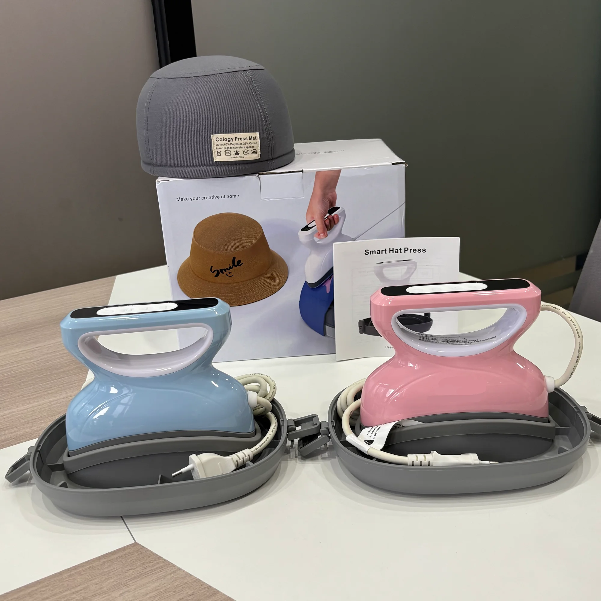 Mini presse à chaud pour l'impression de casquettes Presse à chaud manuelle facile pour des designs personnalisés sur les chapeaux et les casquettes de baseball