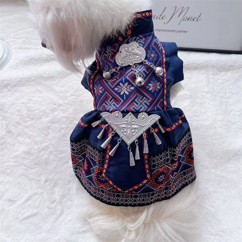 

Этническая одежда для домашних животных в стиле Мяо: традиционный вышитый наряд для маленьких собак и кошек, праздничный костюм для Тедди и Бишонов
