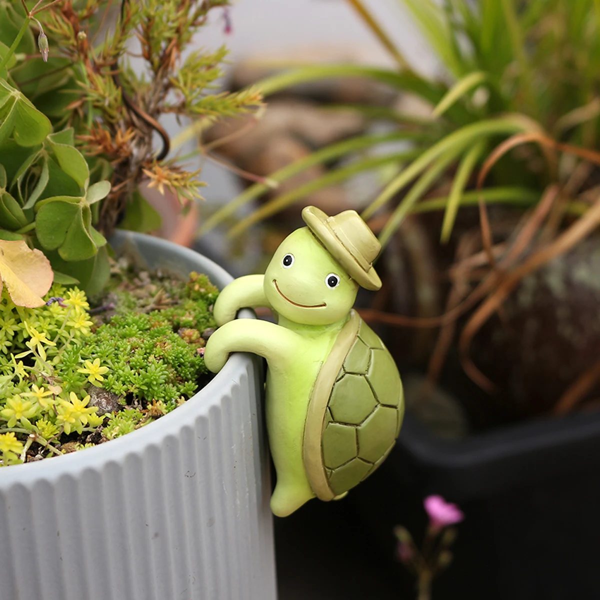 Simulated marine animals, turtle resin sculpture decorations, garden flower pot decorations, pendants, fence, balcony, courtyard decorations