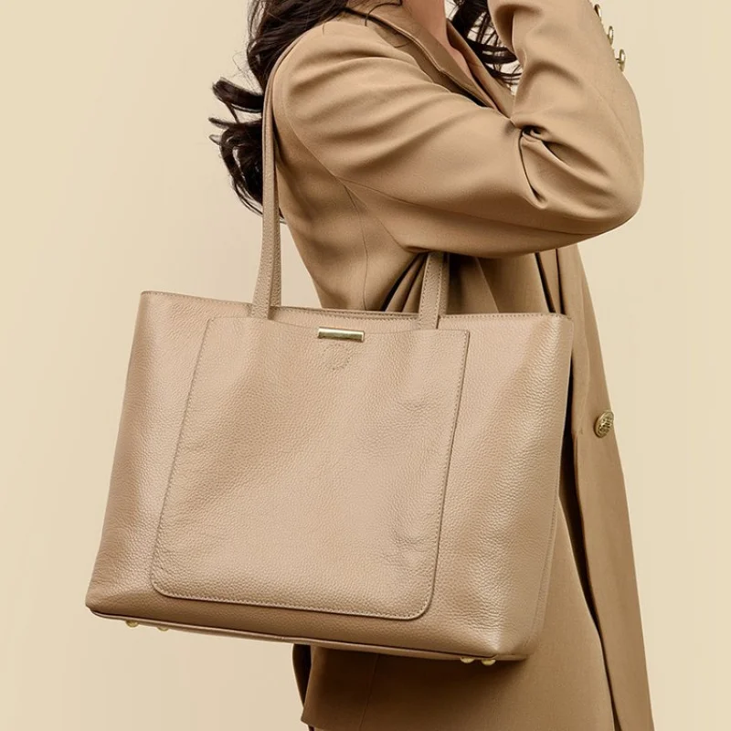 

Chic Drawstring Bucket Bag For Women Designer Inspired Soft Leather Shoulder Bag