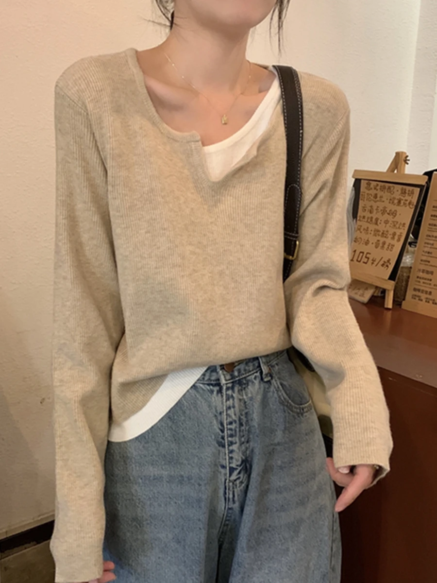 

Soft Knitted Color Block Women's Sweater Spring Autumn Winter Stylish Base Layer Top Gentle Style Straight Cut Long Sleeve