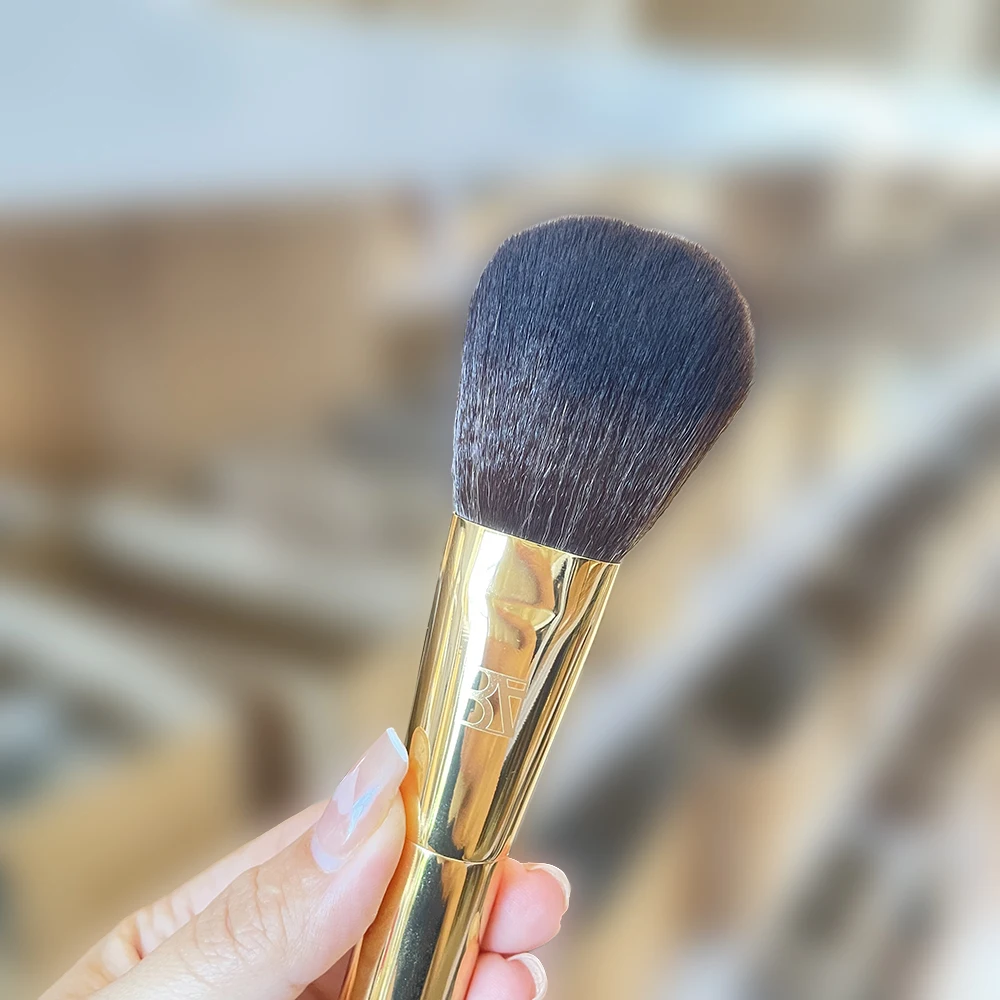 Beautyact Full Face Powder Makeup Brush No 100 Gold Metal handle Soft Synthetic Bristles Fluffy Powder Bronzer Cosmetic Brush