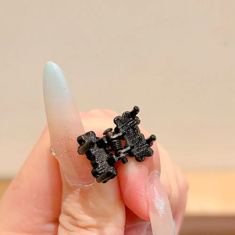 Luxury Rhinestone Hair Claw Clips Mini Metal Geometric Hairpins For Women Girls Fashion Hair Accessories Daily Styling
