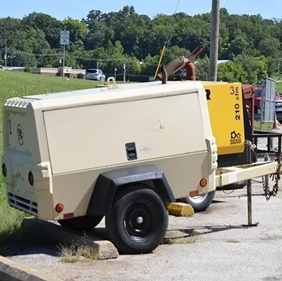 Portable Diesel Air Compressor Supplier Screw Air Compressor for Engineering Use