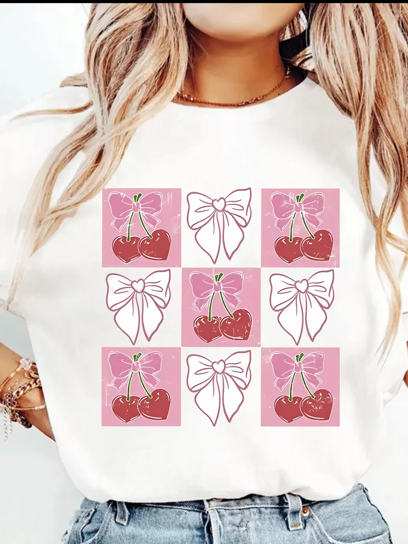 

Bow cherry Plus size women's round neck short sleeve T-shirt with elastic half sleeves and trendy prints