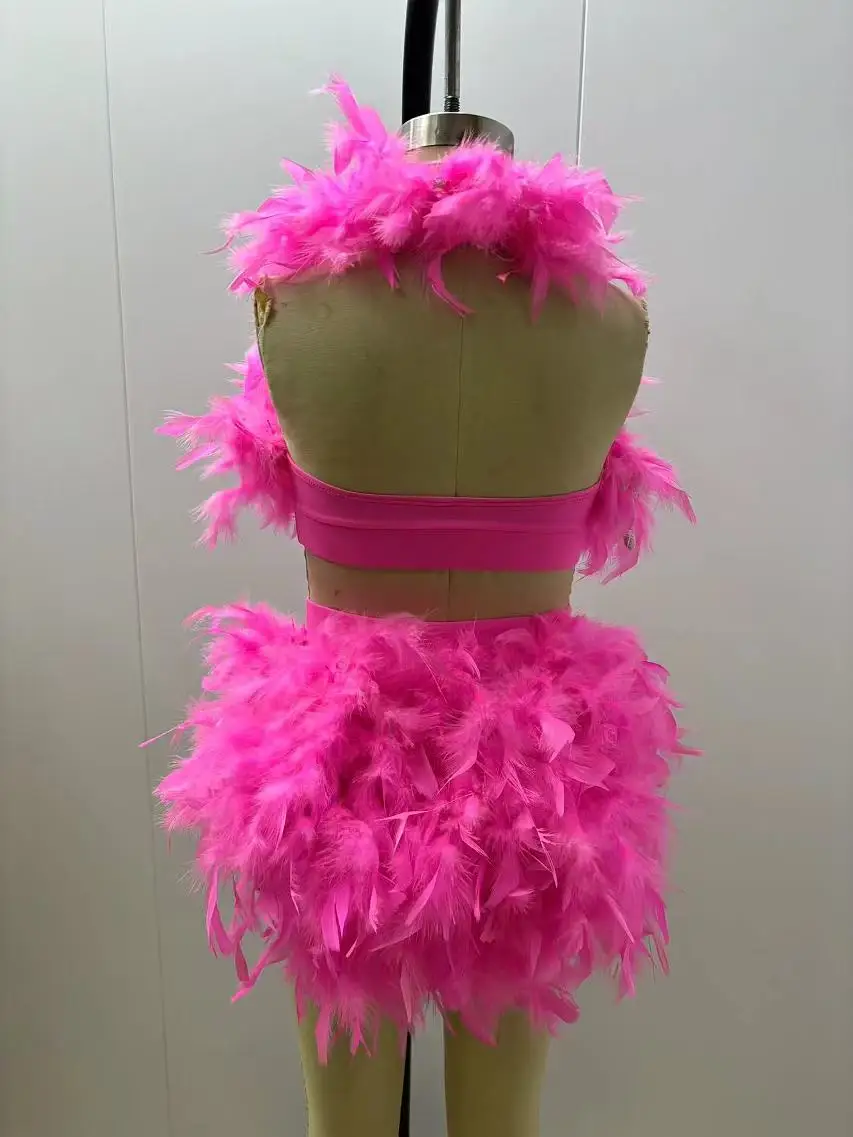 New dance costume Professional jazz dance costume Performance costume Latin dance costume Bright pink rose feather