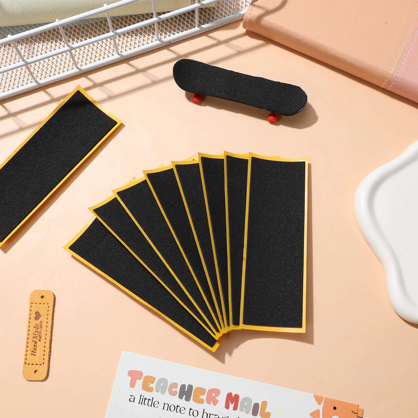 12Pcs 폼 그립 테이프 핑거보드 미니 스케이트보드용 미끄럼 방지 강력한 접착력 간편한 적용 유연한 컨트롤 매일 재미있는 사용