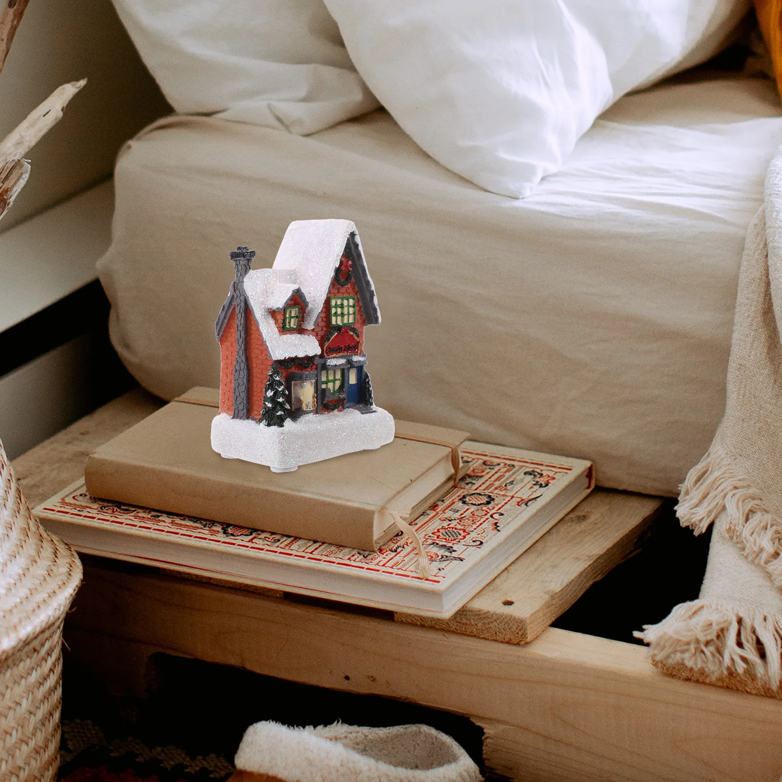 

Christmas Mini Luminous House Resin Desktop Decor Xmas Ornament Festive Lighting Decoration Mini Landscape Decor