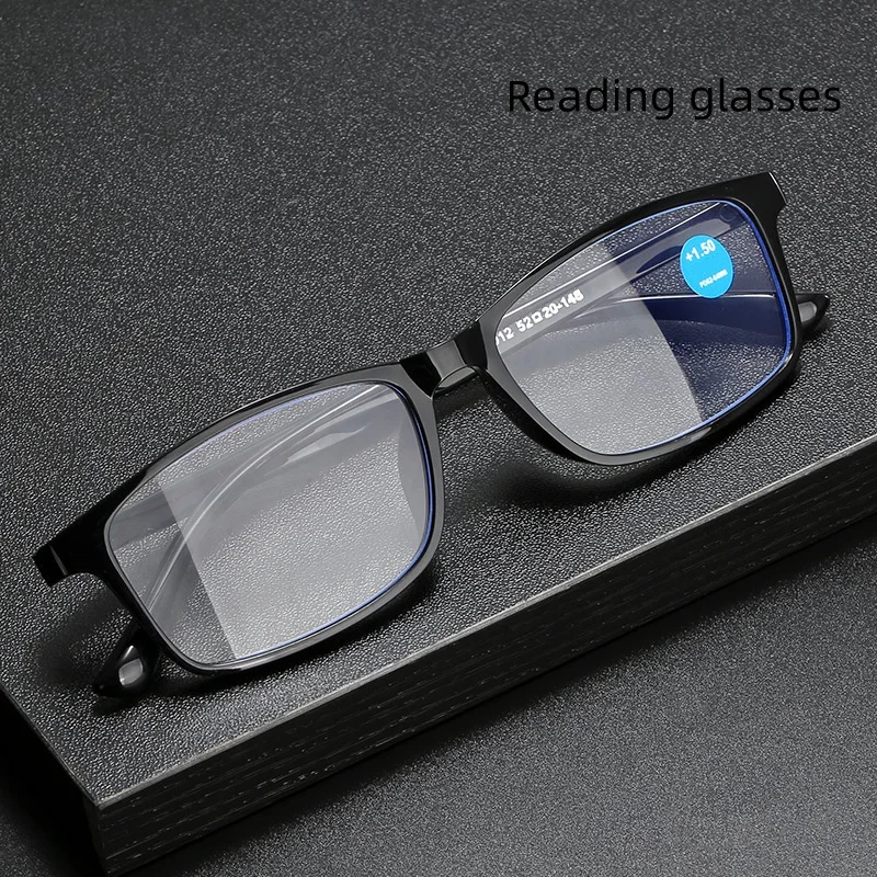 Fashionable Ultra-Light Tr90 Anti-Blue Light Reading Glasses for Middle-Aged and Elderly People to Read Newspapers