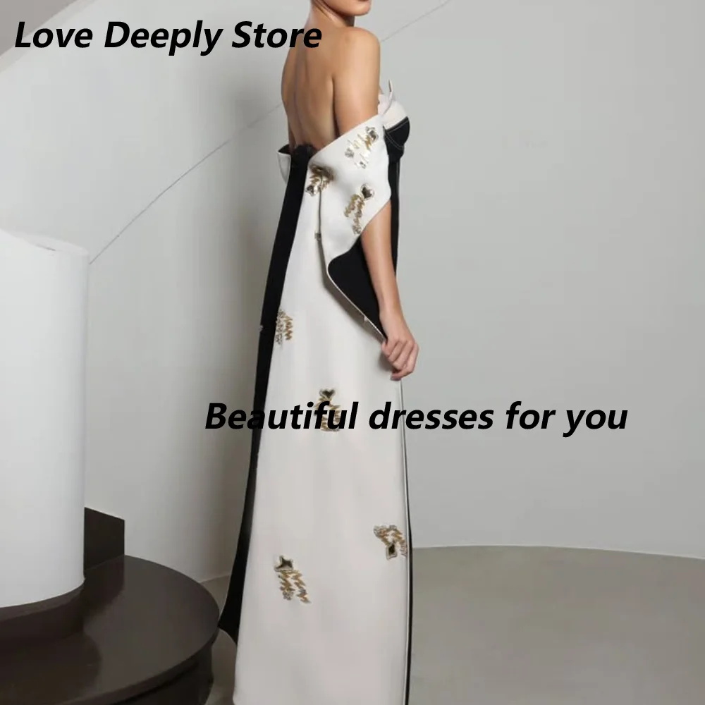 Customized Black White Crepe Mother Of The Bride Gown Off Shoulder Corset Gold Bead Patch Color Block Split Mermaid Formal Dress