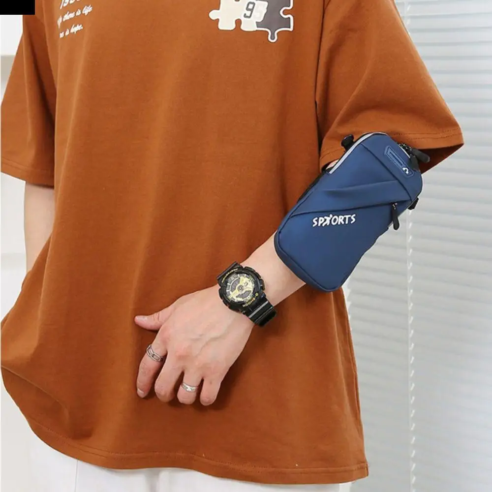

Armband Phones Arm Bag with Carrying Strap Large Capacity Sport Arm Phone Holder Sweatproof Waterproof Running Phone Holder