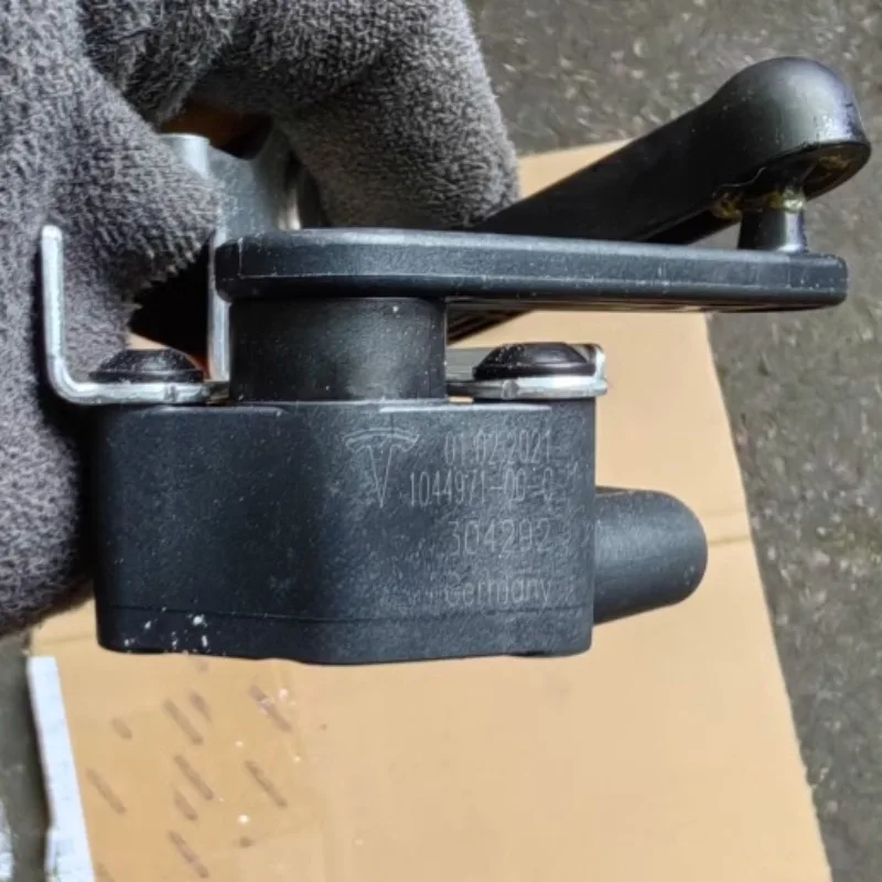 

Vehicle Height Sensor Assembly for Tesla Model Y/3