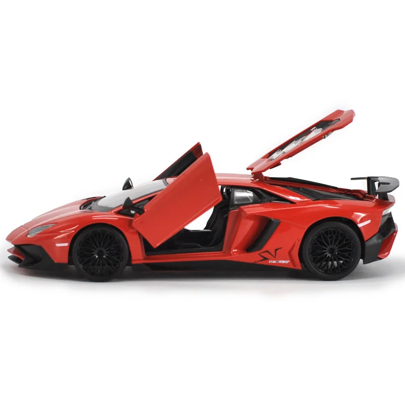 Bburago 1:24 Lamborghini Aventador LP750-4 SV Alloy Sports Car Model Diecasts Metal Toy Vehicles Car Model Simulation Kids Gifts