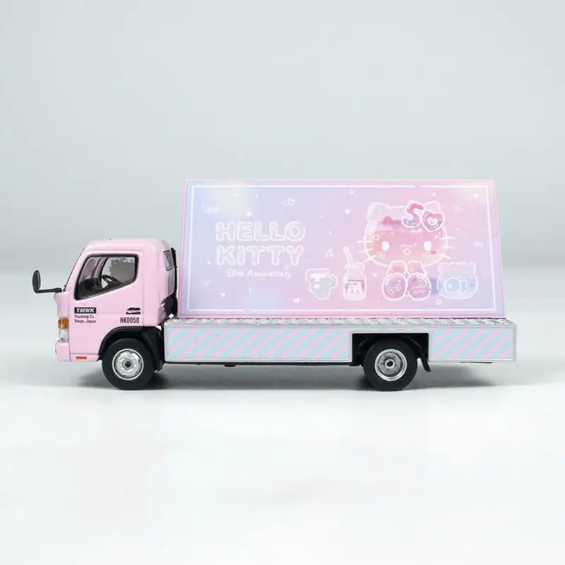 Tarmac Works 1/64 Mitsubishi Fuso Canter Hello Kitty Alloy Toy Motor Vehicle Diecast Metal Model Gifts