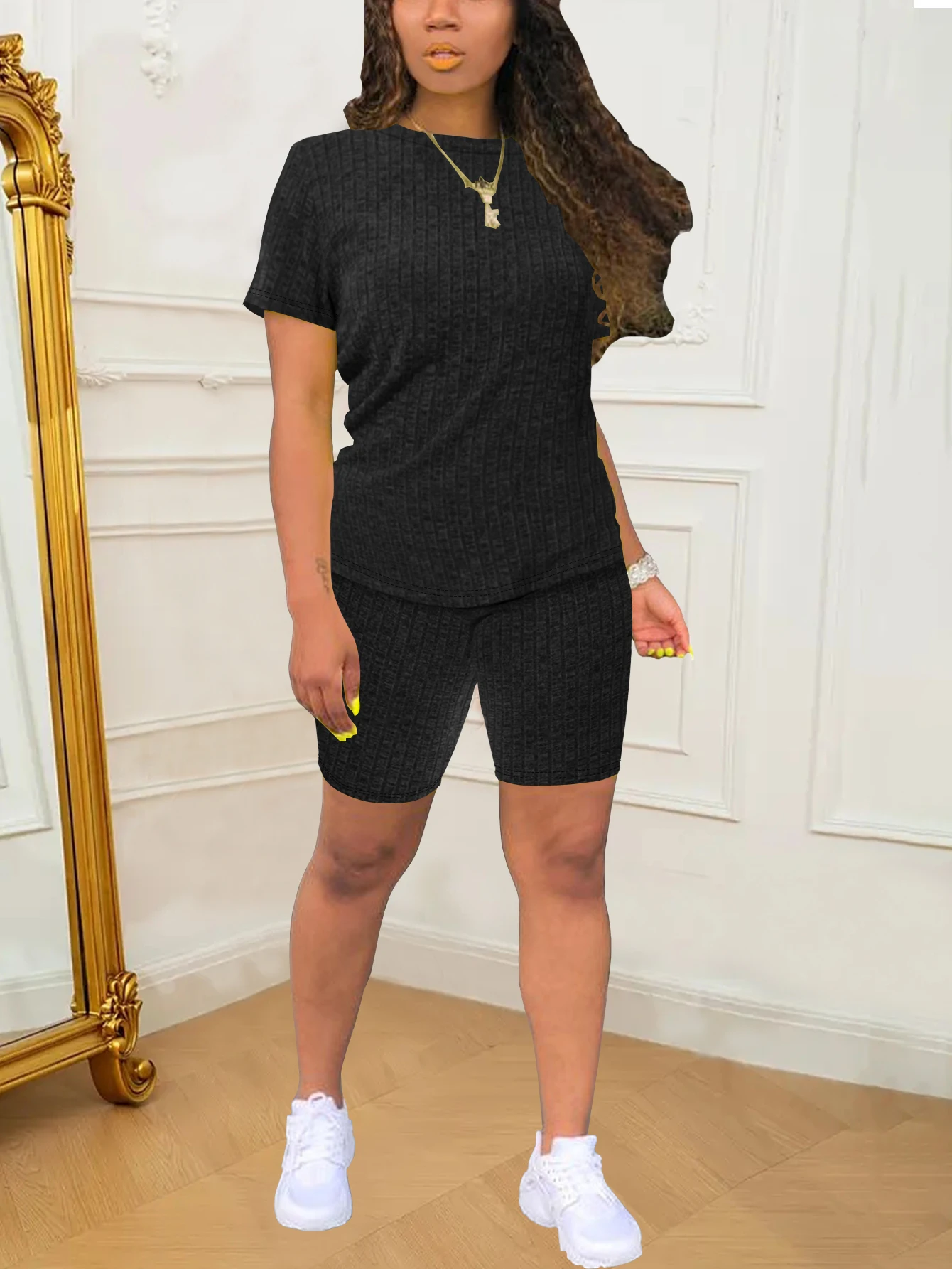 

Summer Women's Two-Piece Set Ribbed round Neck T-Shirt Shorts Yoga Sportswear Casual Outfit Suitable for Summer Travel Sports