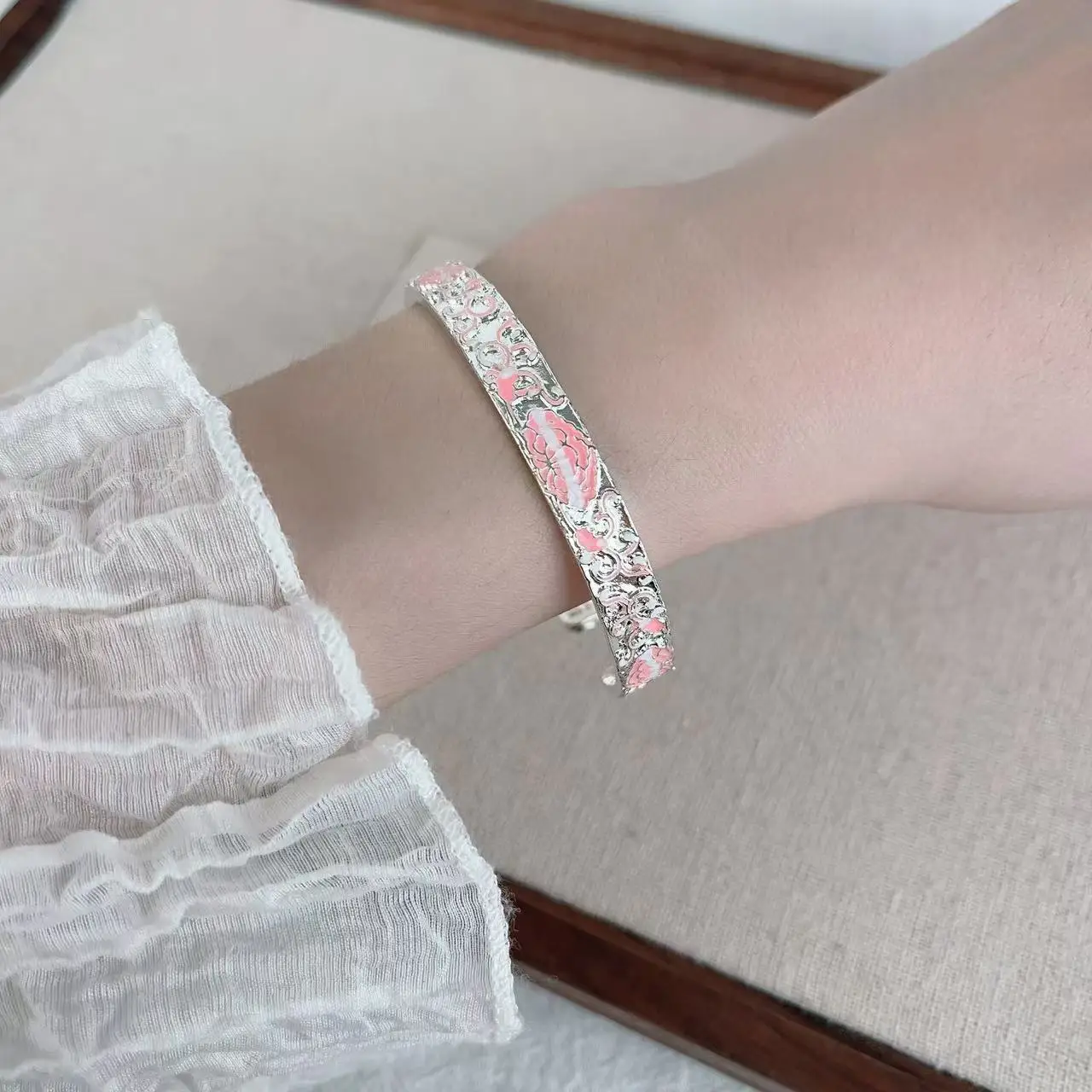 الحد الأدنى سوار الأزهار مع لهجات الزركون حساسة هندسية خفيفة مجوهرات فاخرة رومانسية التراص الإسورة للمناسبات #3