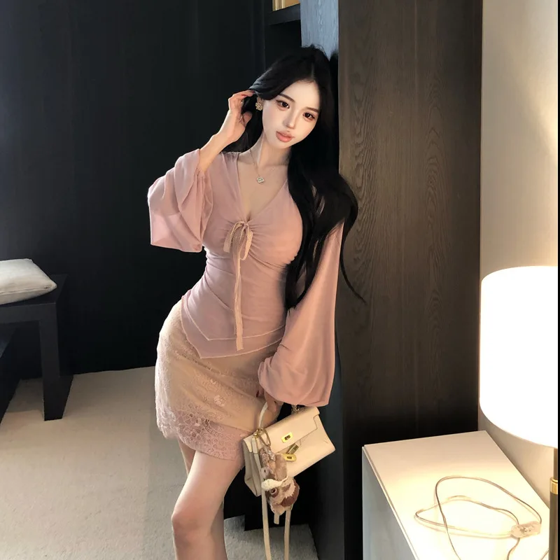 Pink Slim Fit V-Neck Long Sleeve T-Shirt Women's Autumn Pure Desire Lace Splice Bodycon  Skirt Two-Piece Set Modern Style
