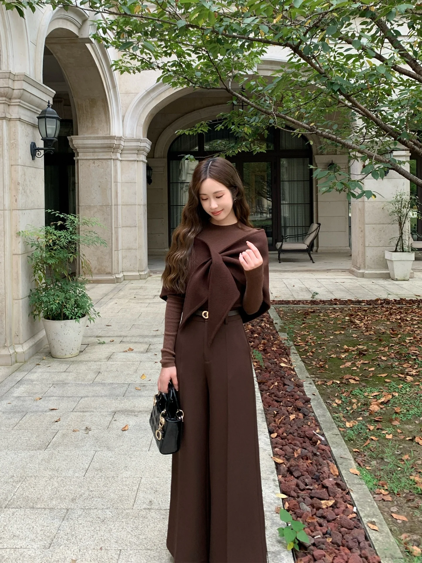 

Новинка: Женский вязаный шерстяной свитер Lady20 кофейного цвета с высоким воротником, базовый слой, весенняя коллекция, длинный рукав