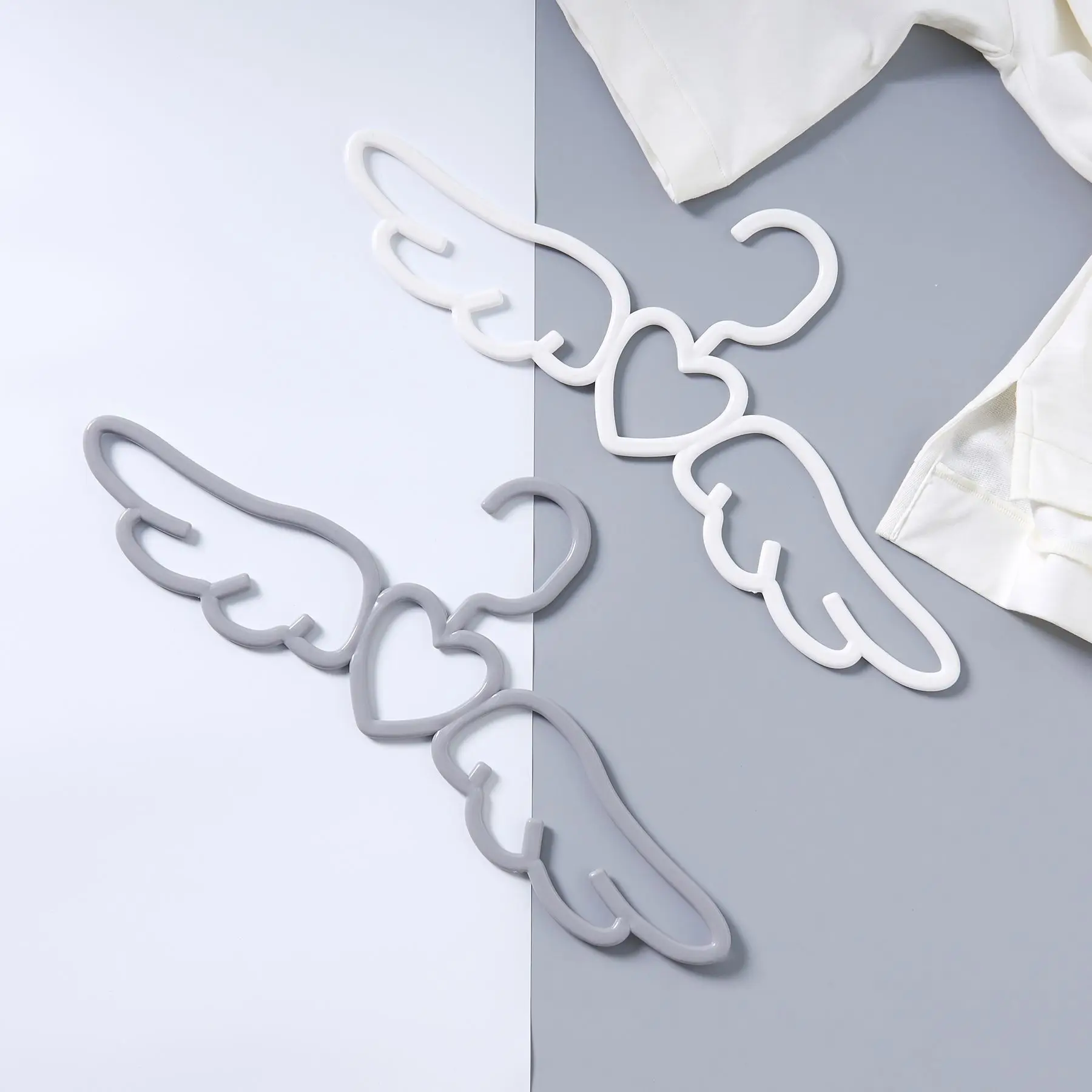 10/20pcs Heart Wings Angel Hangers Adult Clothes Hangers Dress Shirts Organizer Non-Slip Coat Hangers Space Saving Drying Rack