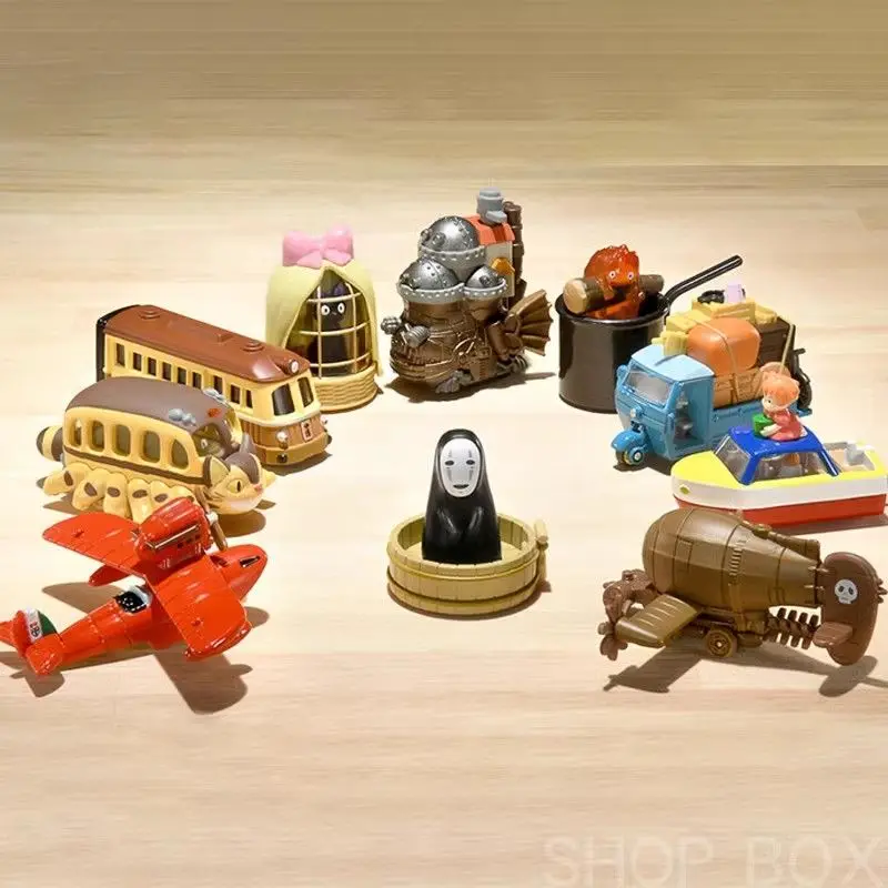 

TAKARA TOMY Dream Car Collection Ghibli My Neighbor Totoro Spirited Away Model Vehicle Anime fans' favorite model ornaments