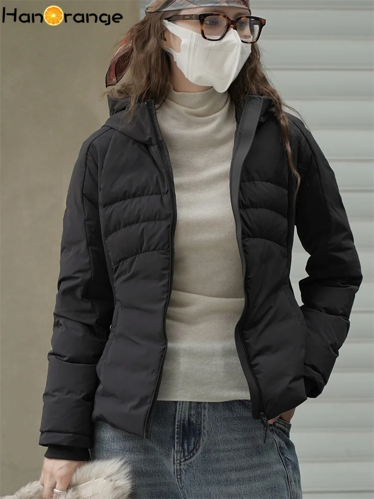 HanOrange 2026 Winter Simple White Goose Down Hooded Short Jacket Women Comfortable Warm Parkas White/Black