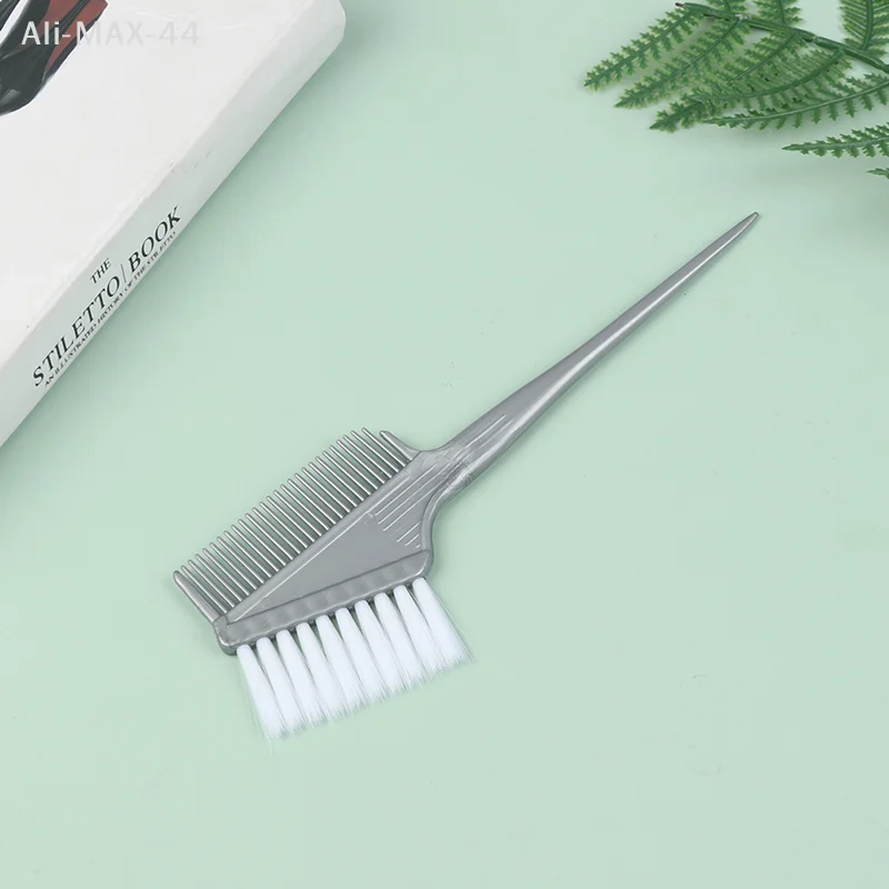 Hoyytu 1Pcs Hair Dying Brushes Dye Brush DIY Hair Coloring Comb Hair Dyeing Brushes Oil baking comb