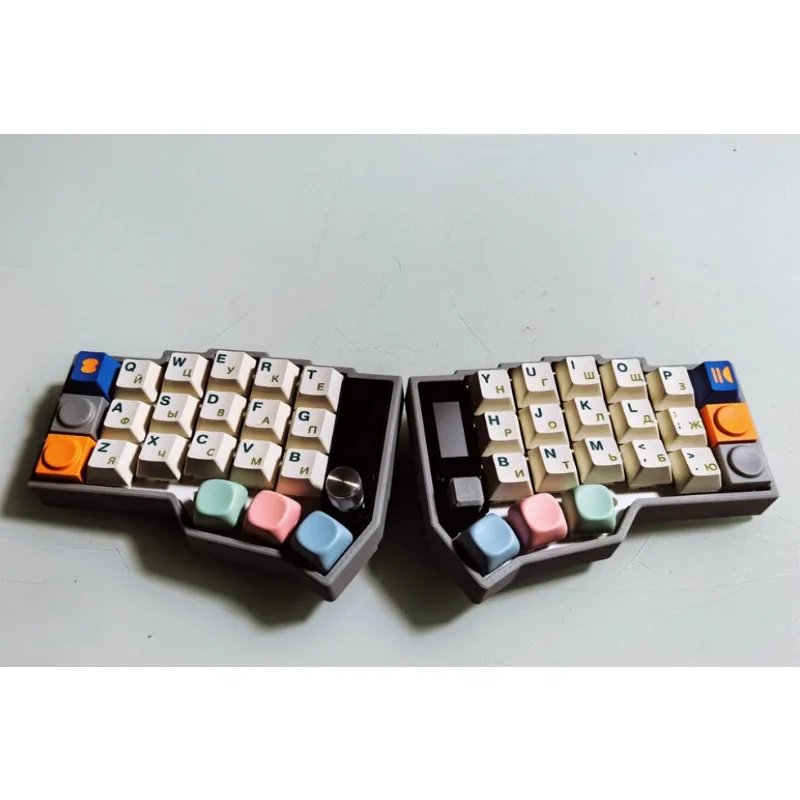 

CORNE Wireless Split Keyboard Customized RGB Hot Swap Ergonomics Dual Mode Split Keyboard for VIAL Left Right Hand Keyboard