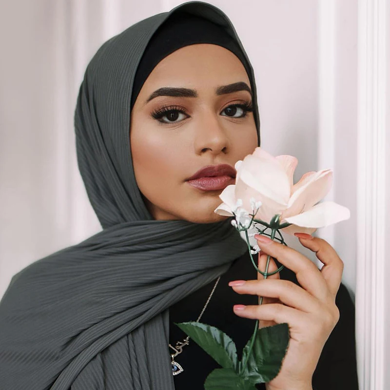 Gerippter Jersey-Hijab, muslimischer schlichter Schal, Krepp-Hijab-Schal, weiche islamische Tücher, Wraps, Stirnband, Voile, Femme Musulman – Detail 10