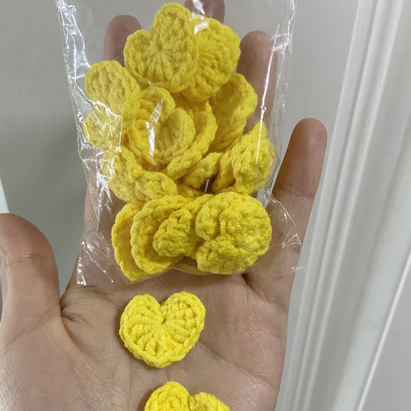 50 Stück Bunte Baumwoll-Häkelherzen 2,2 cm Ornamente DIY Haarspangen-Dekoration Handgemachtes Bastelzubehör Stoffapplikationen – Detail 5
