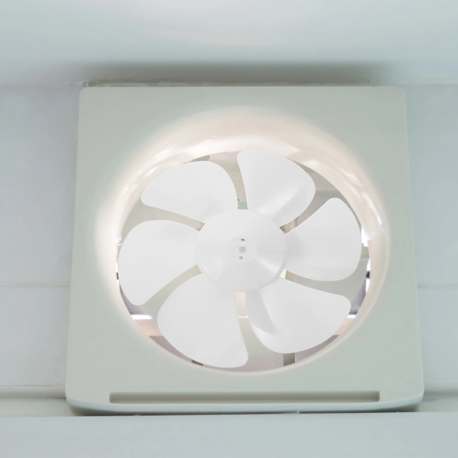 

Six Leaf Fan Blade Replacement Lightweight Sturdy Long-Lasting Low Noise High Temperature Resistant for Standing
