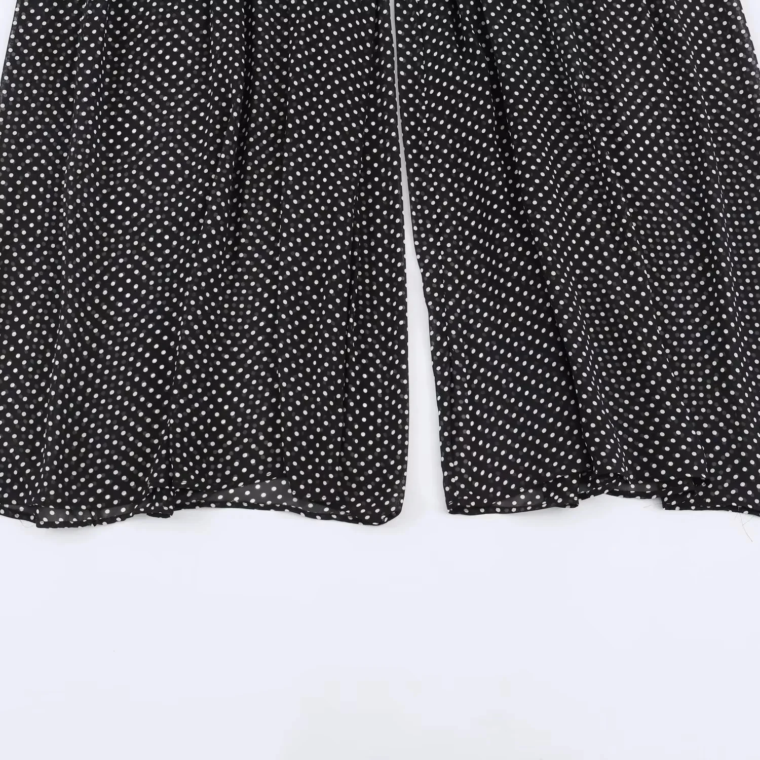 KONDALA Vintage Party-Chic Damen-Hosenanzug mit Polka Dots, ärmellosem Neckholder-Top und langen, weiten Hosen – Modischer Sommer-Urlaubsanzug 2026 – Detail 16