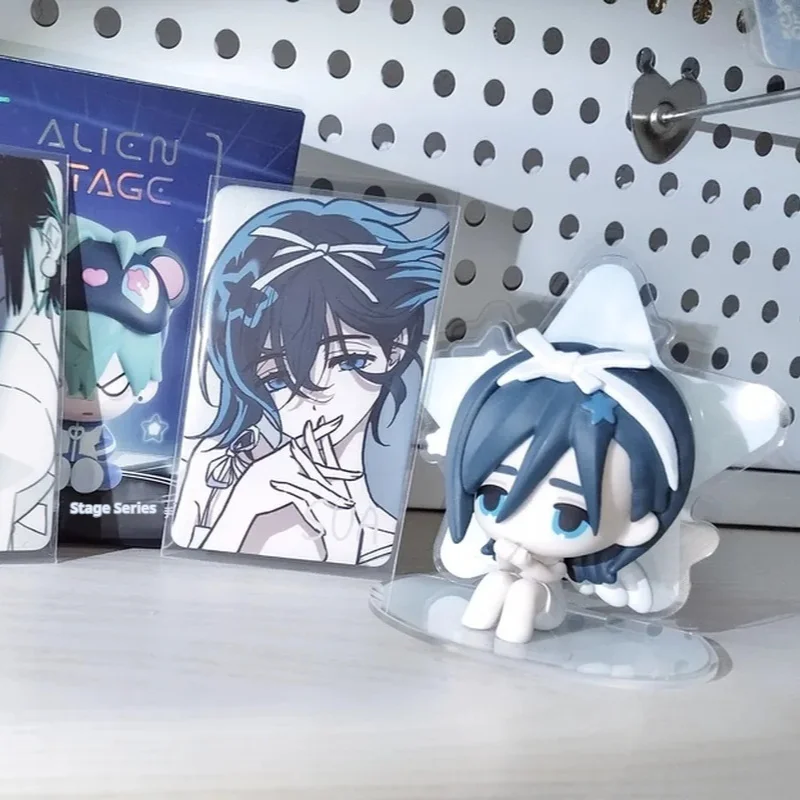 Em estoque alienígena palco livre série caixa cega bonito catoon anime figura caixa mistério casa ornamento decoração de mesa presente personalizado