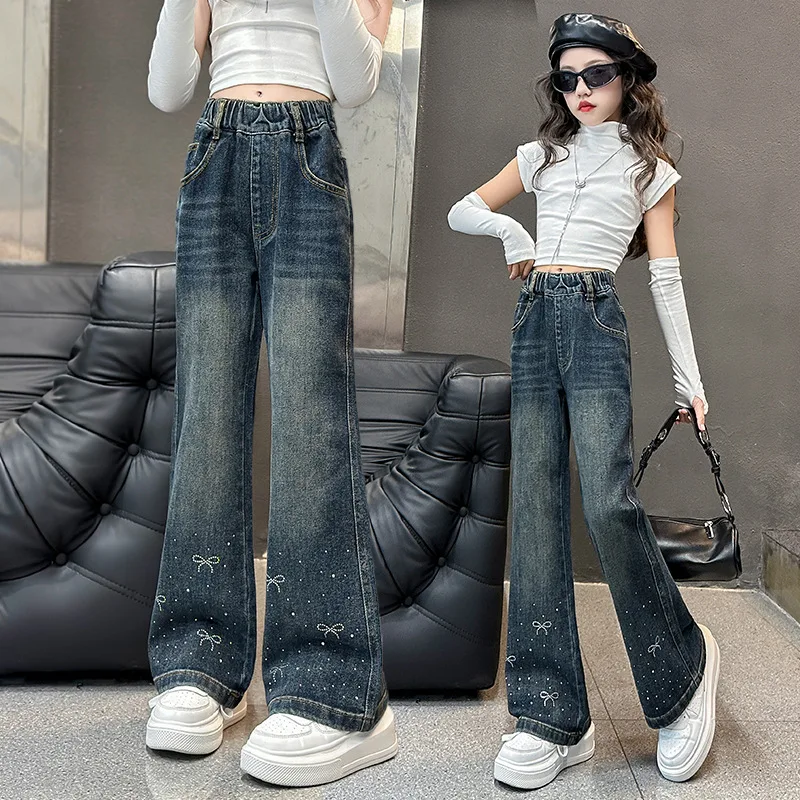 Girls' Jeans for Spring and Autumn. New Arrival Big Kids Girls' Embellished Pants with Light Stretch and Flared Legs.