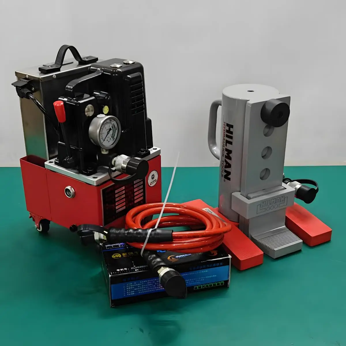 

Многоступенчатый регулируемый гидравлический домкрат с когтями, 10/16/20/26 тонн, промышленный домкрат для тяжелых машин, носок 360° ° Поворотный цилиндр