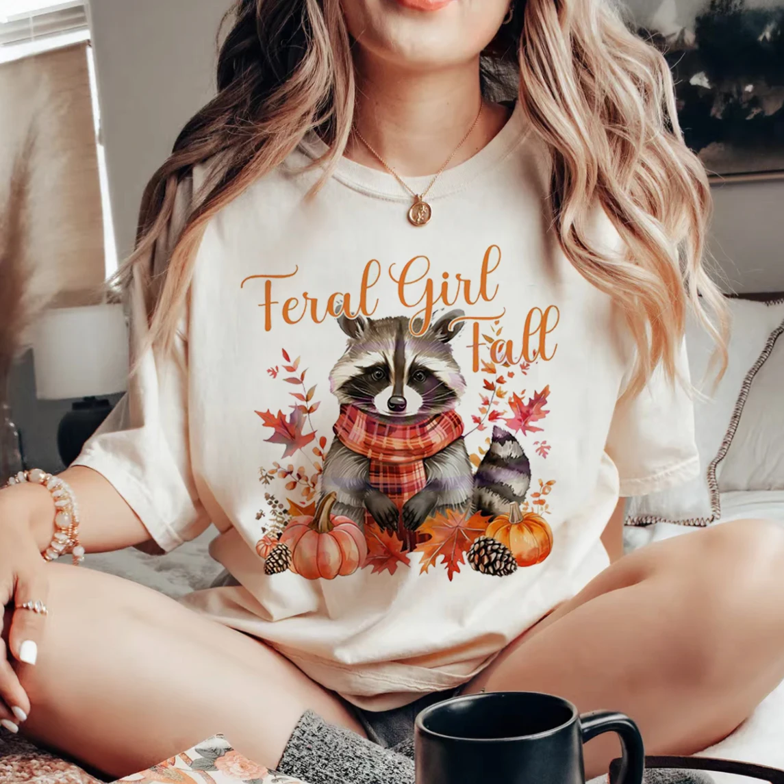 Feral Girl Fall Raccoon Autumn Pattern Halloween Trendy Versatile Top Casual Style Fashion Summer O-Neck Basic Retro T-Shirt