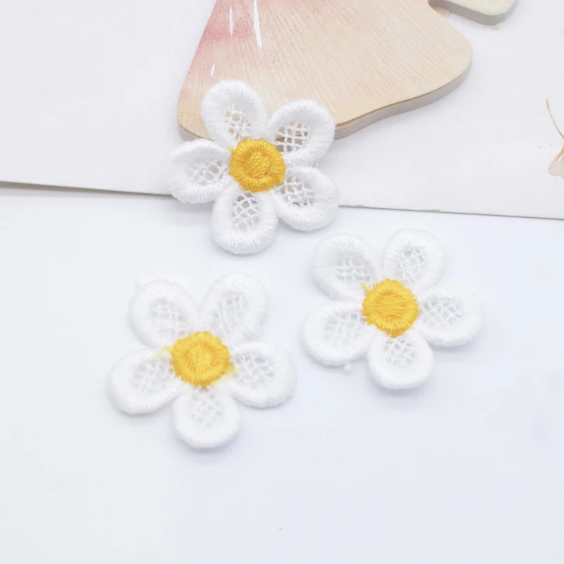 20 pçs 28mm bordado tricô flor para roupas da menina chapéu luvas remendos de costura diy headwear grampos de cabelo arco decoração acessórios