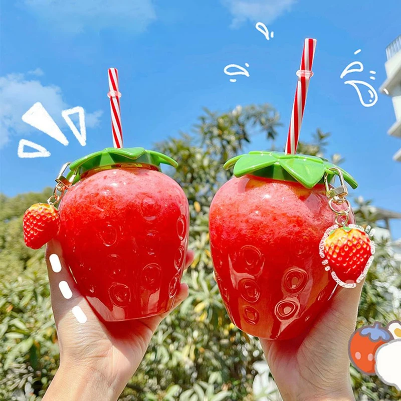500ml Strawberry Straw Water Bottle Cute Summer Cartoon Kawaii Girl Student Kids Drinking Cup Juice Bottle Portable Plastic Cup