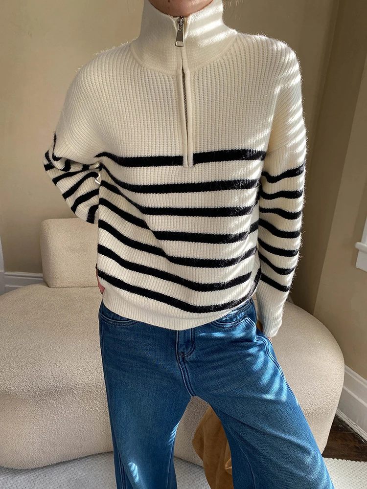 UCXQ Striped Contrast Color Knitwear Pullovers Women's Half Zipper Design Casual Loose Sweater Female 2025 Spring New 26C1551