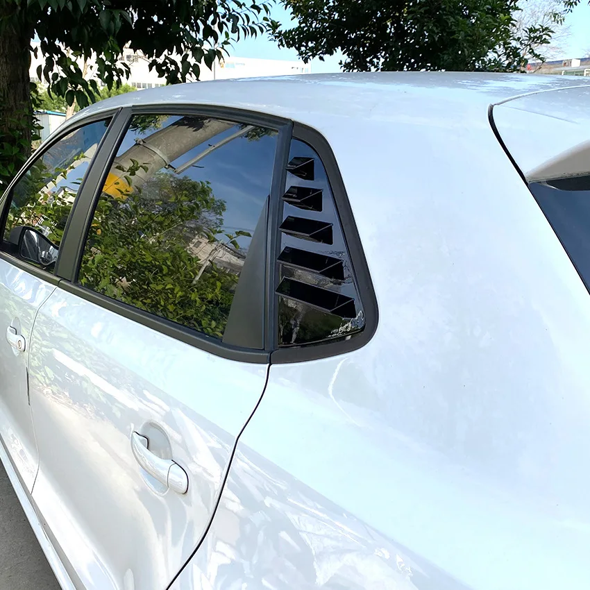 Glossy black/Carbon Fiber look Rear Window Shutter Cover Trim Window Louver Side Vent Trim For Volkswagen Polo 6R 6C 2011-2017