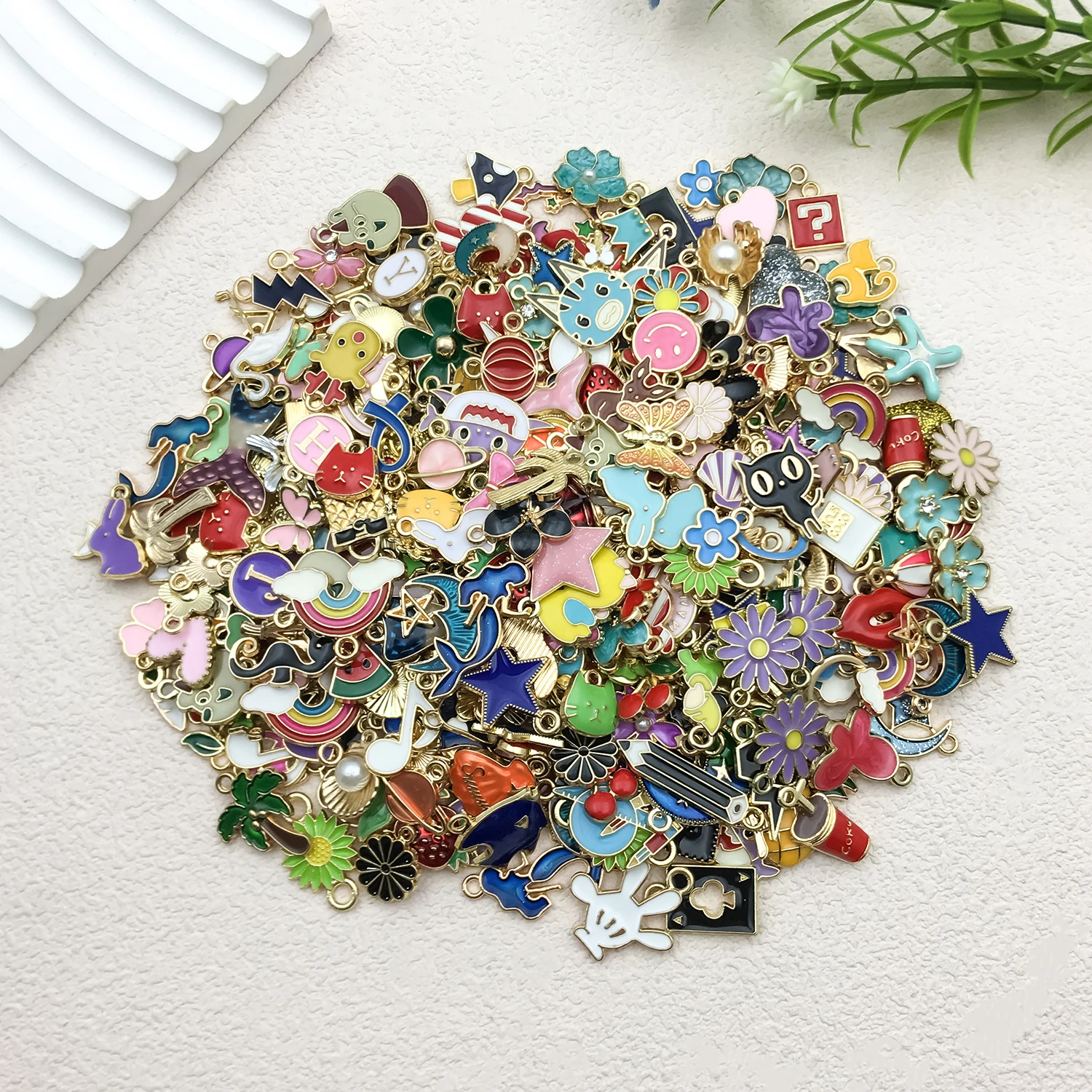 

Mix Styles 20/30/50pcs Jewelry Making Charms Golden Enamel Plated Pendant For DIY Jewelry Making Handmade Jewelry Accessories