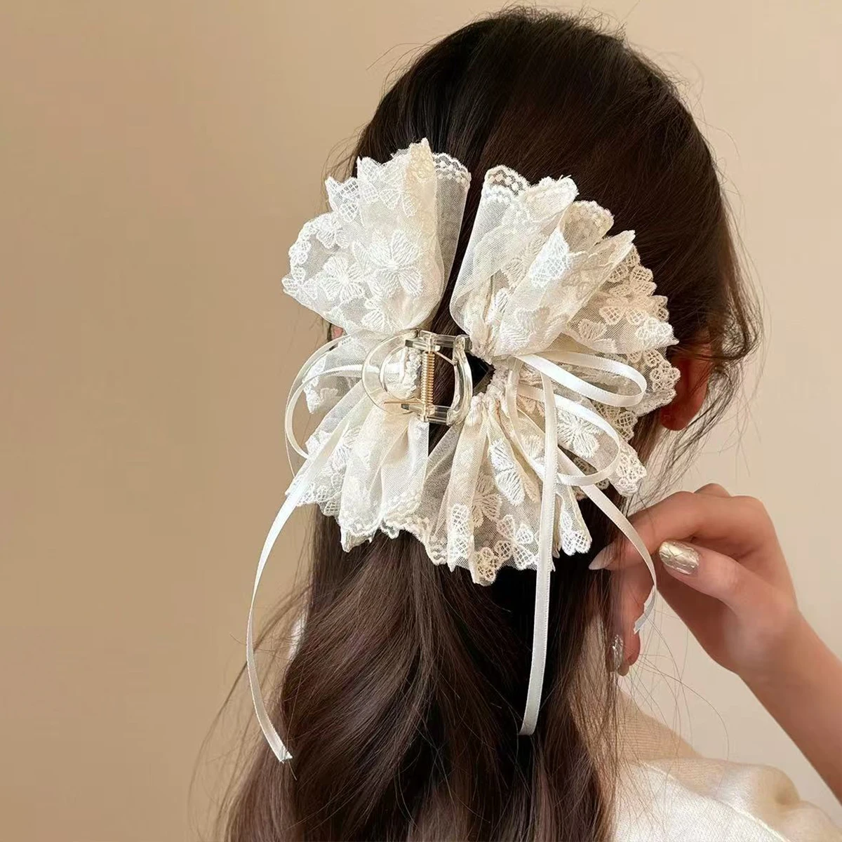 1 Stück Koreanischer Stil Elegante Schmetterlingsknoten-Schleife Bestickte Spitzen-Haarklammer, Damen-Haarspange für Pferdeschwanz und Halb-Up-Haarspange – Detail 5