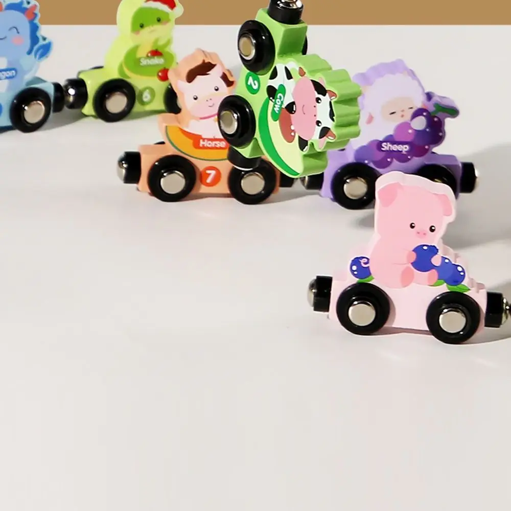 Zahlen/Tier/Früchte/Dinosaurier Magnetisches Holzeisenbahnspielzeug Pädagogische mathematische Operationsübungen Magnetischer digitaler Zug