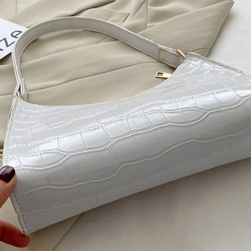 FZFZ 여성용 쇼핑백 여성용 핸드백 어깨 가방 체인 핸드백 겨드랑이 가방 여성 가방 작은 사각형 가방 흰색