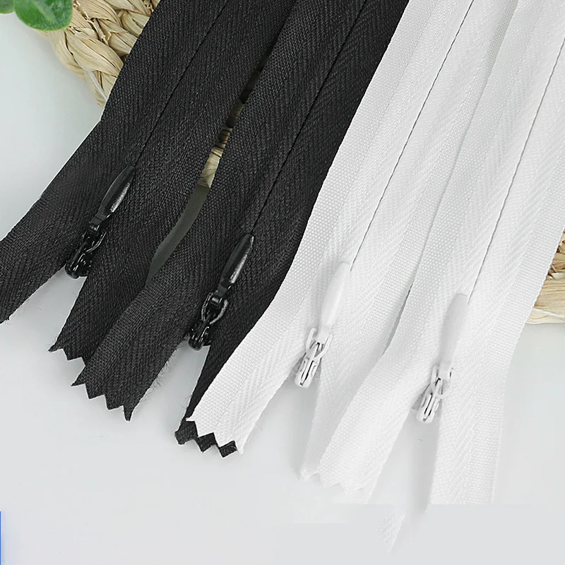 No.3 Nylon Invisible Zipper Black White Single Head Closed Tail Self-locking Pull Head Suitable for Dresses Pants Pillows Sewing