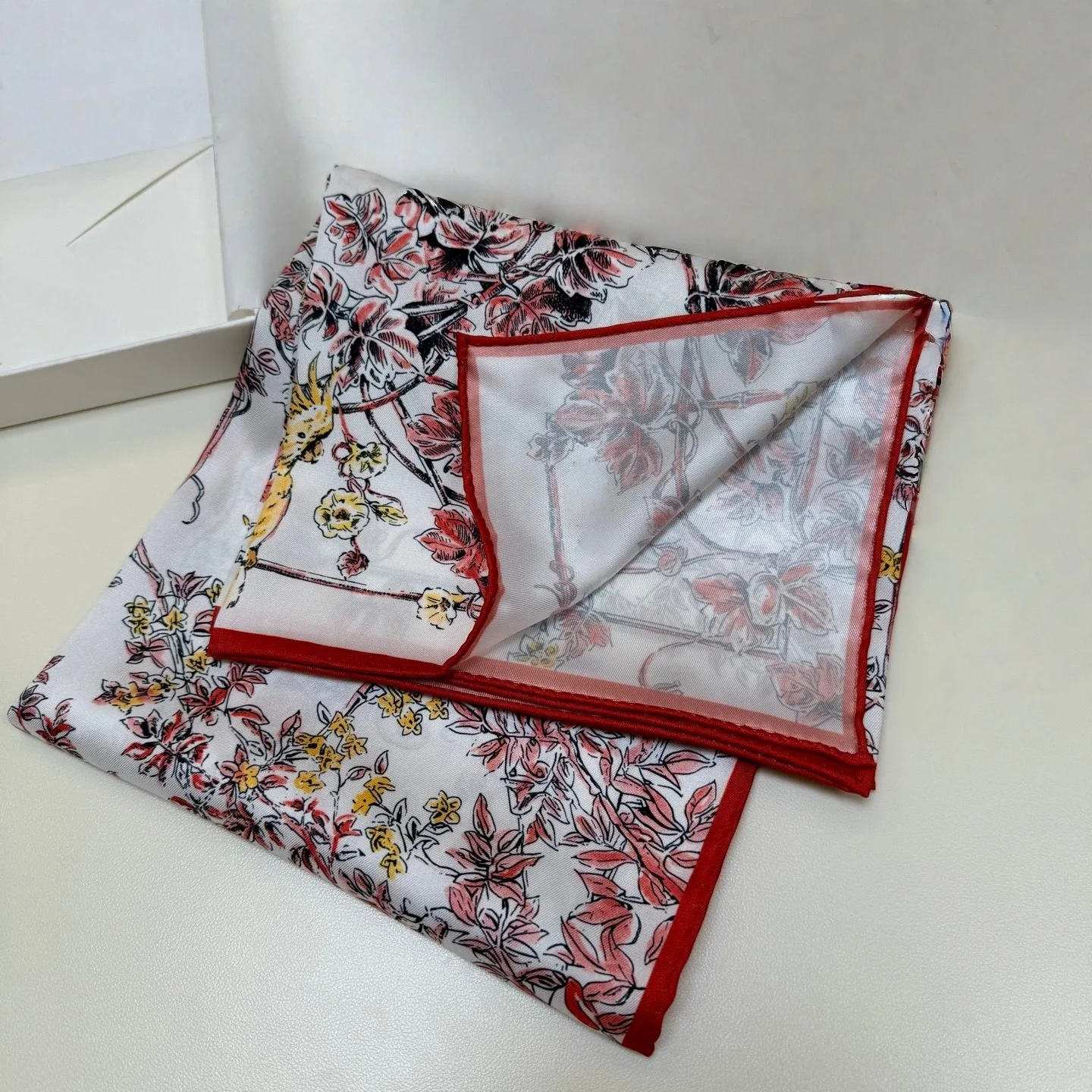 nuevo-panuelo-de-lujo-ligero-con-estampado-floral-y-de-pajaros-panuelos-cuadrados-con-estampado-floral-frances-panuelos-versatiles-chales-lazos-para-bolsos-diademas