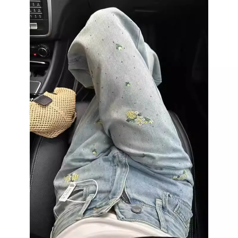 التطريز زهرة المرأة الجينز 2025 الخريف جديد الساخن فيكس عالية الخصر السراويل الزرقاء جيوب فضفاضة غير رسمية مستقيم واسعة الساق بنطلون